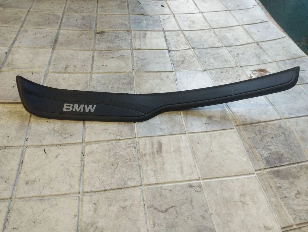 Rear sill trim cover 51477060285