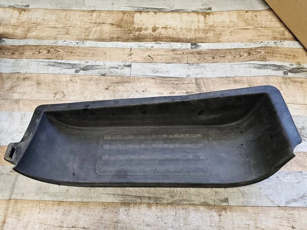 Front sill trim cover 7H0863736D
