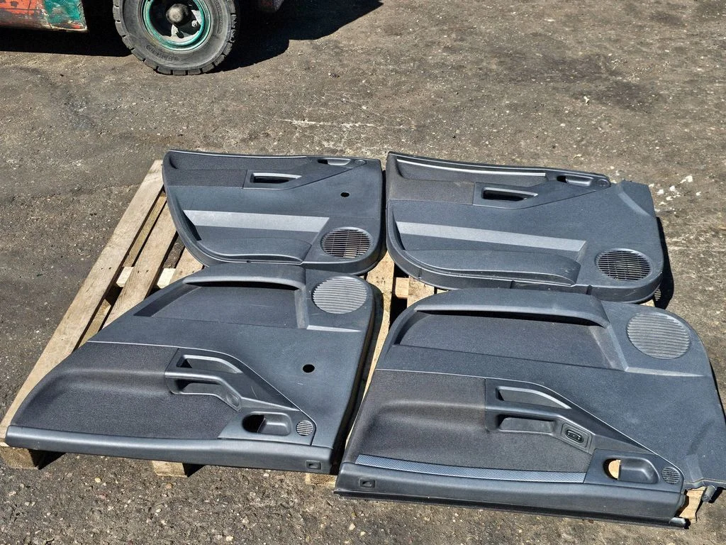 Uste siseviimistluse komplekt – Opel Meriva A (2003-2010)