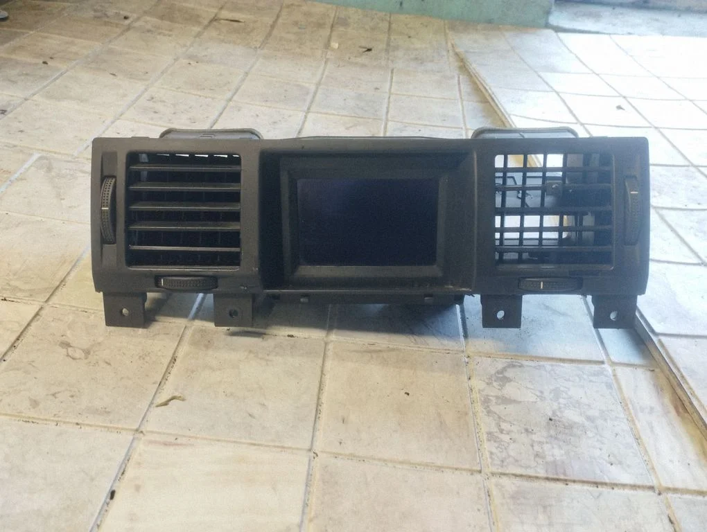 Screen/display/small screen 13132282