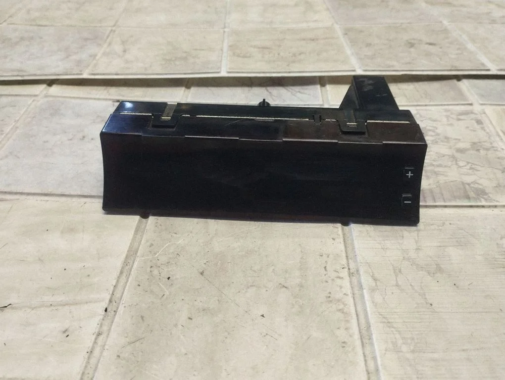 Ekraan / kuvar / väike ekraan 85201FG001