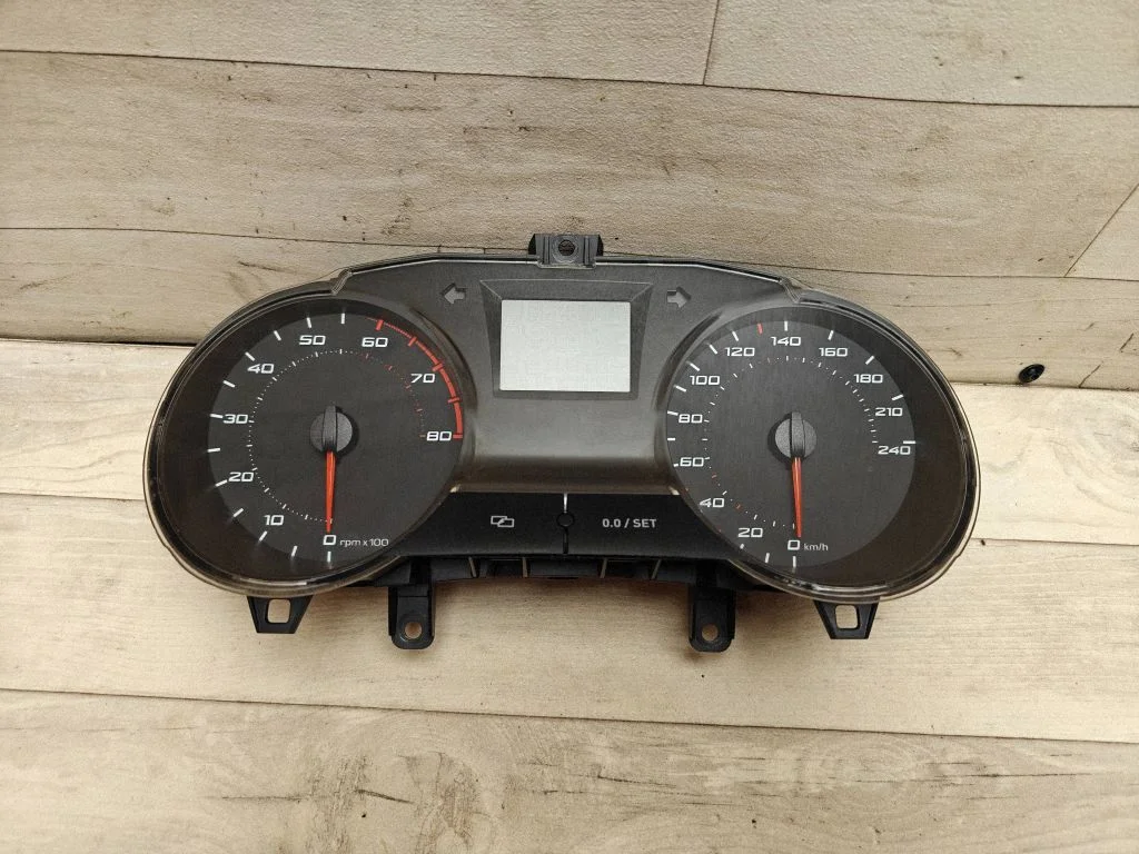 Speedometer (instrument cluster) 6J0920801