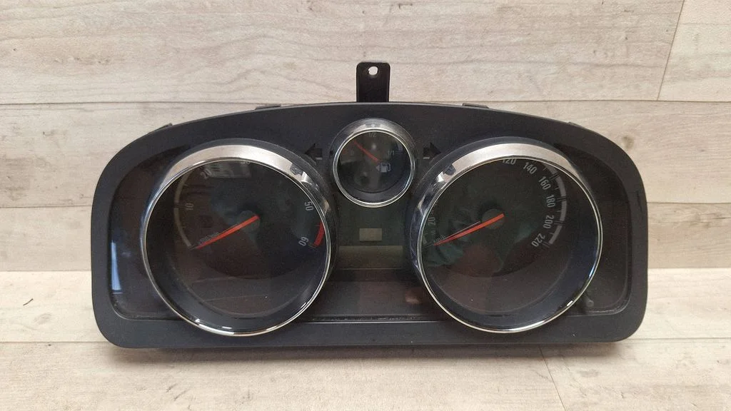 Speedometer (instrument cluster) – Opel Antara (2006-2016)