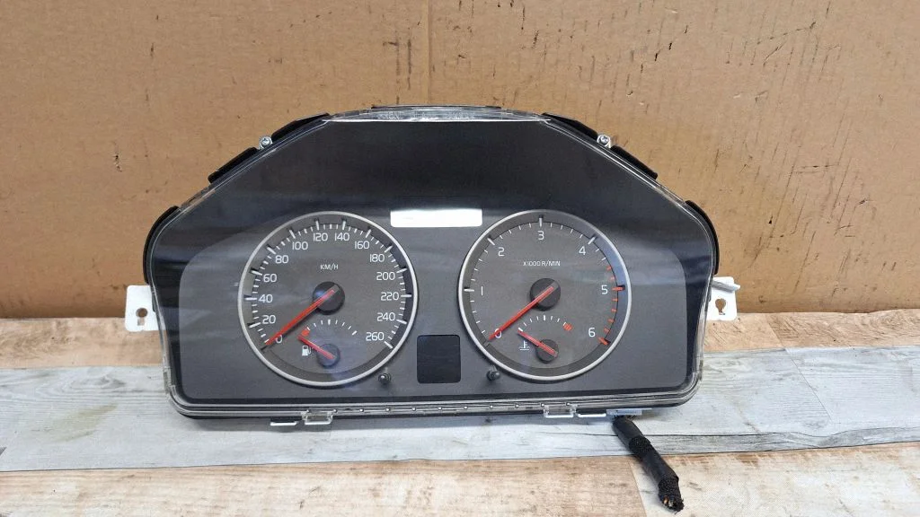Speedometer (instrument cluster) 30710071