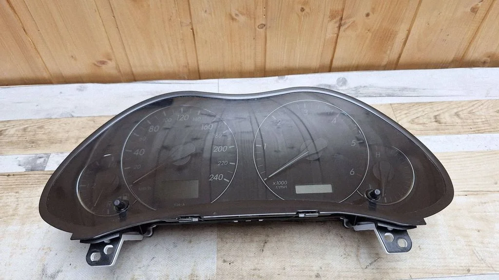 Speedometer (instrument cluster) 8380005630H
