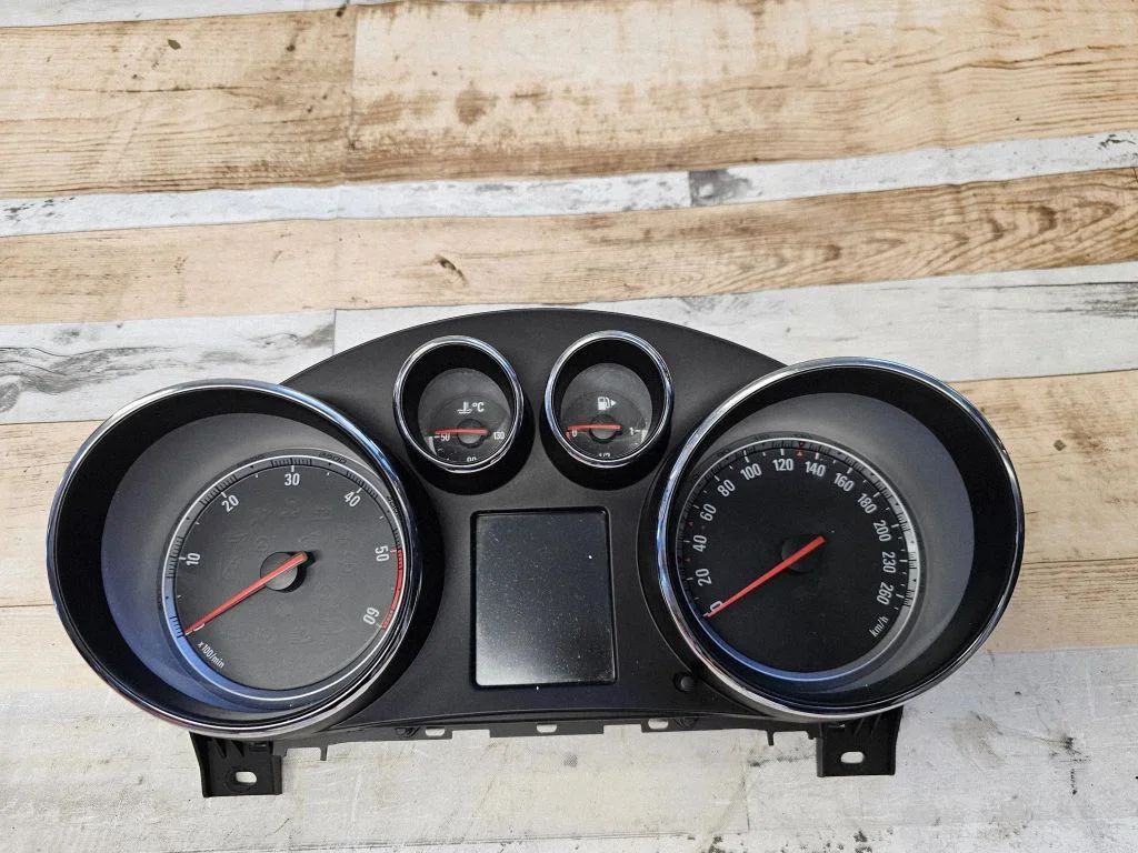 Speedometer (instrument cluster) 365903926H