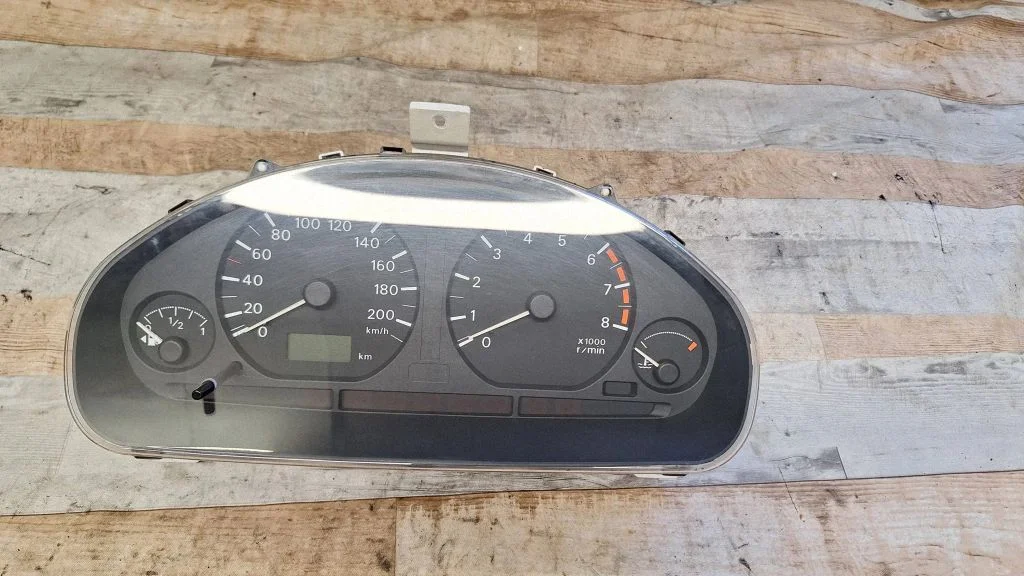 Speedometer (instrument cluster) 21626729