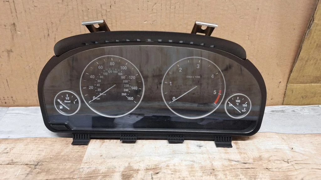 Speedometer (instrument cluster) 25811511