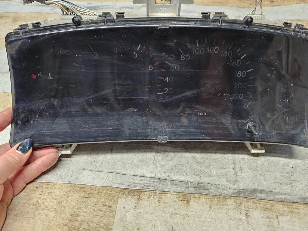 Speedometer (instrument cluster) 8380013150