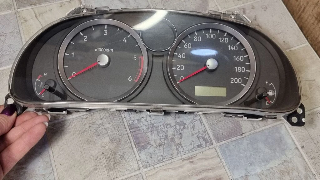 Speedometer (instrument cluster) 3411068J10