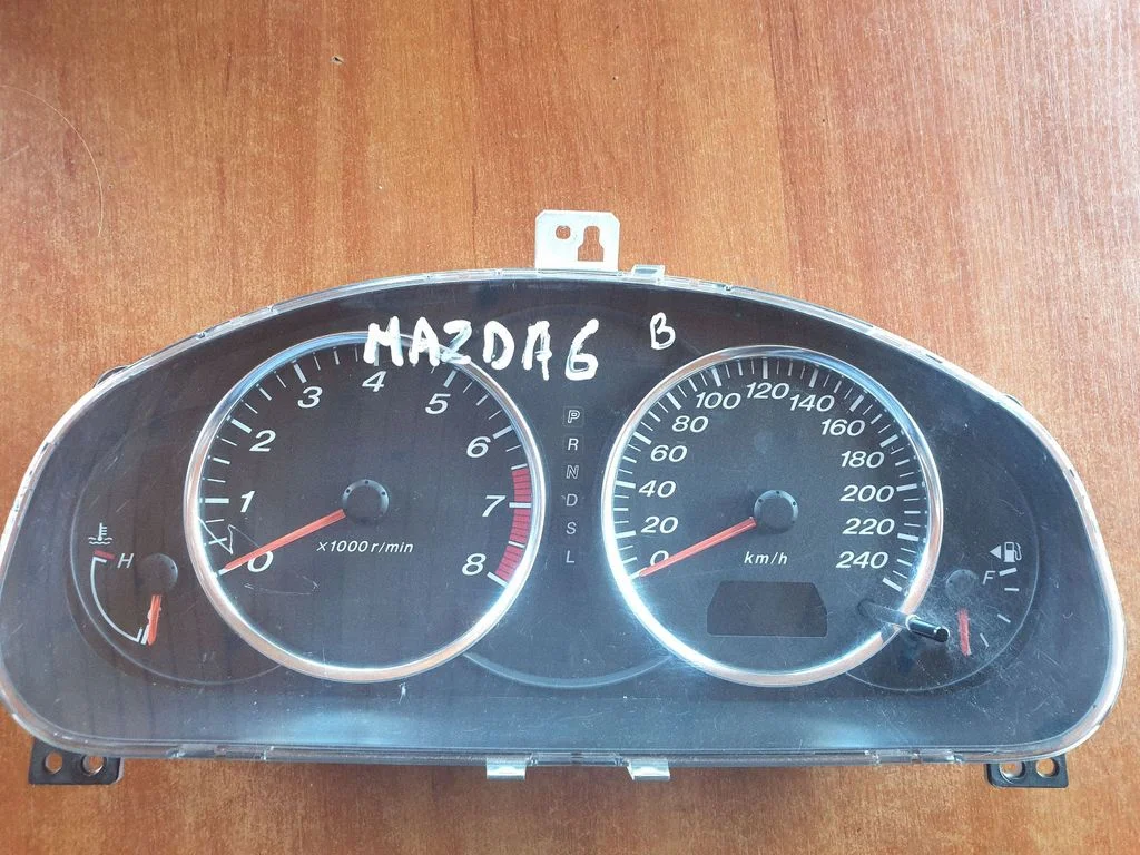 Speedometer (instrument cluster) JFGJ6TC