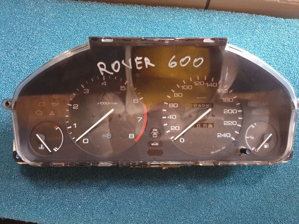 Speedometer (instrument cluster)