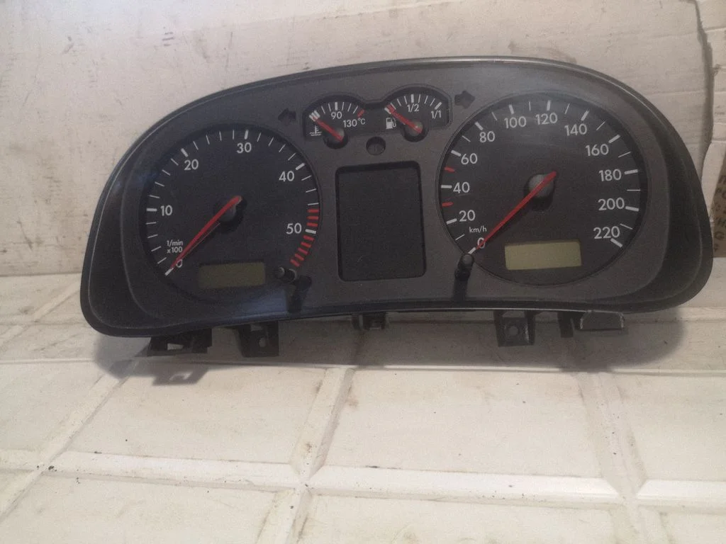 Speedometer (instrument cluster) 1J0920805EX