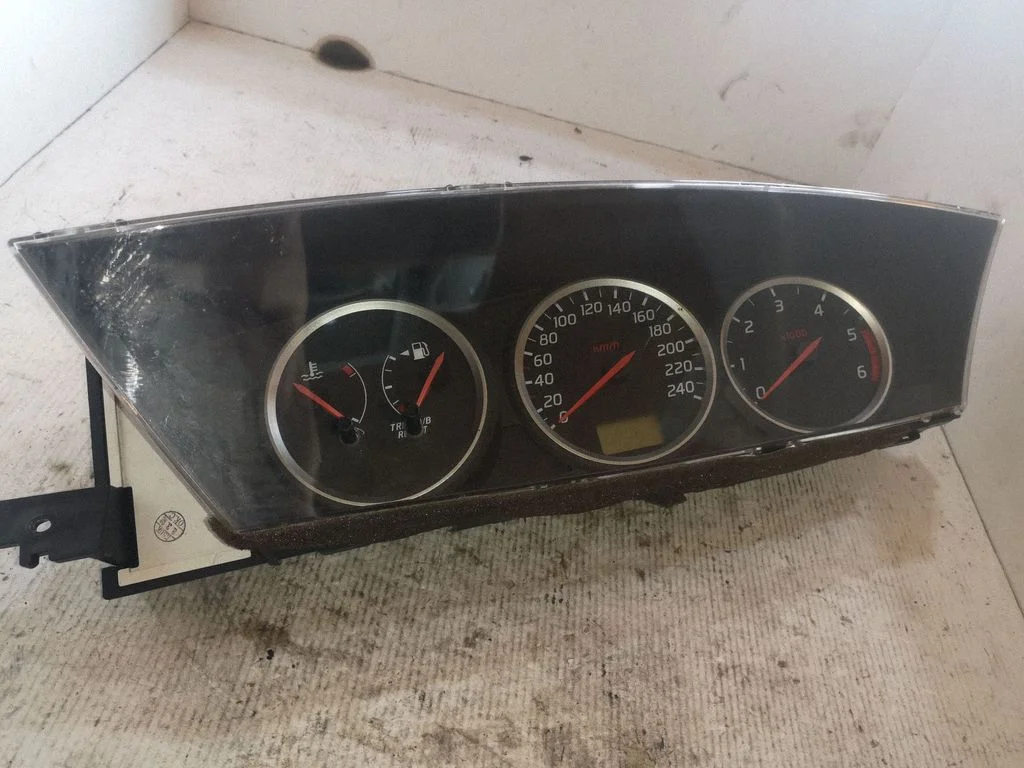 Speedometer (instrument cluster) 2358022