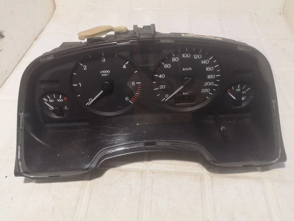 Speedometer (instrument cluster) – Opel Zafira A (1999-2005)