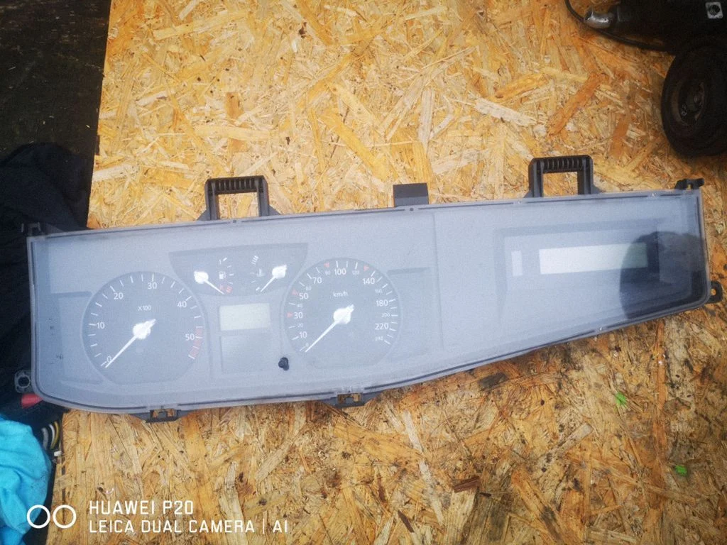 Spidomeeter (näidikuplokk) 8200166180