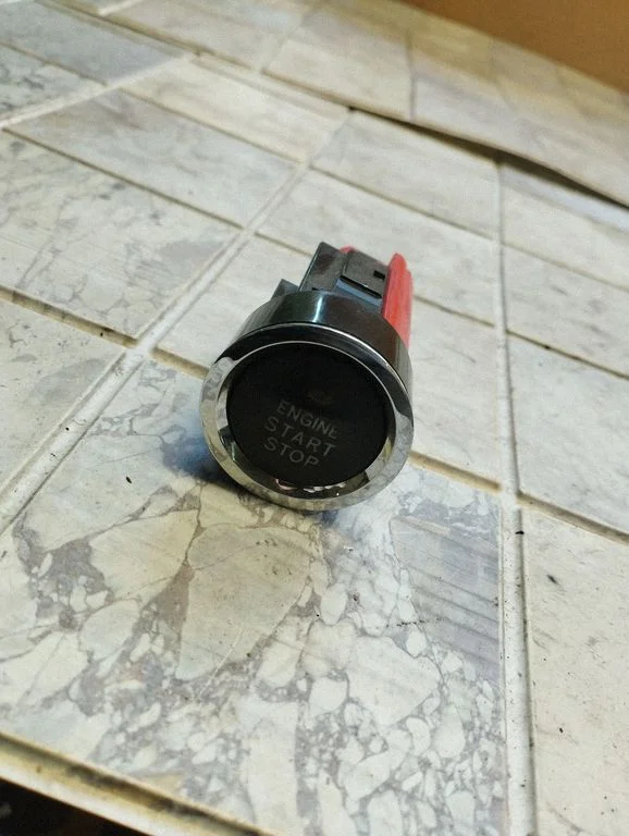 Engine start stop button switch – Toyota Auris 150 (2006-2012)