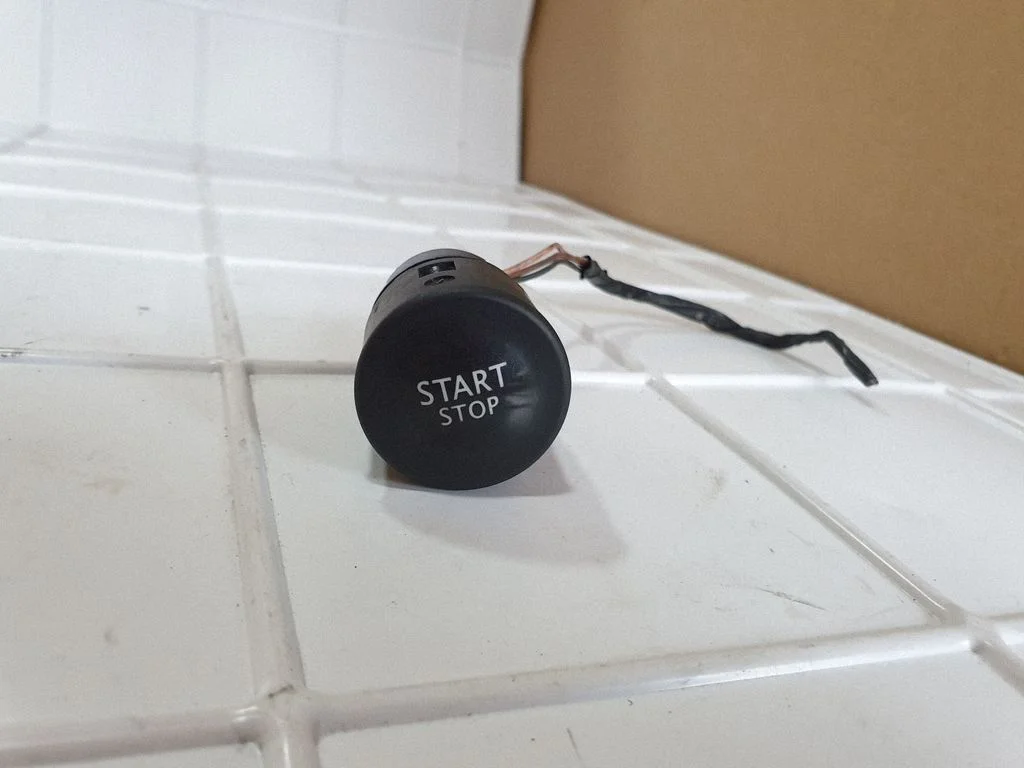 Mootori start-stopp-nupp – Renault Scenic II - Grand scenic II (2003-2006)