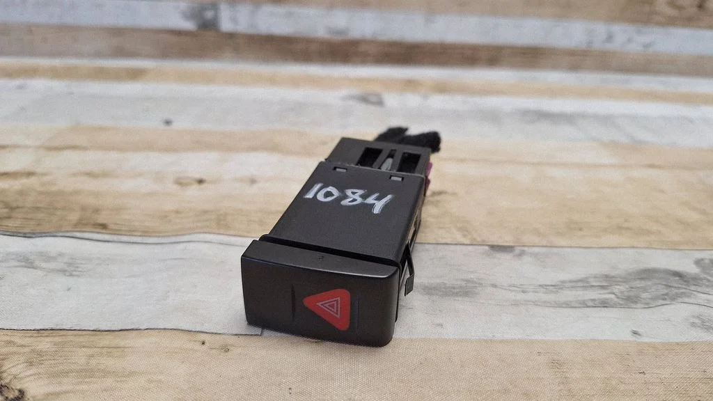 Hazard light switch