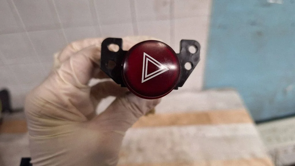 Hazard light switch