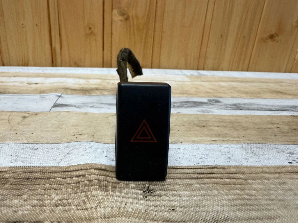 Hazard light switch 157963