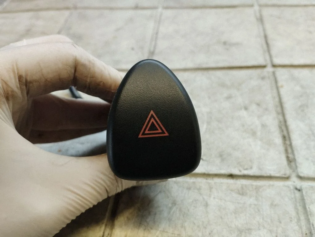 Hazard light switch