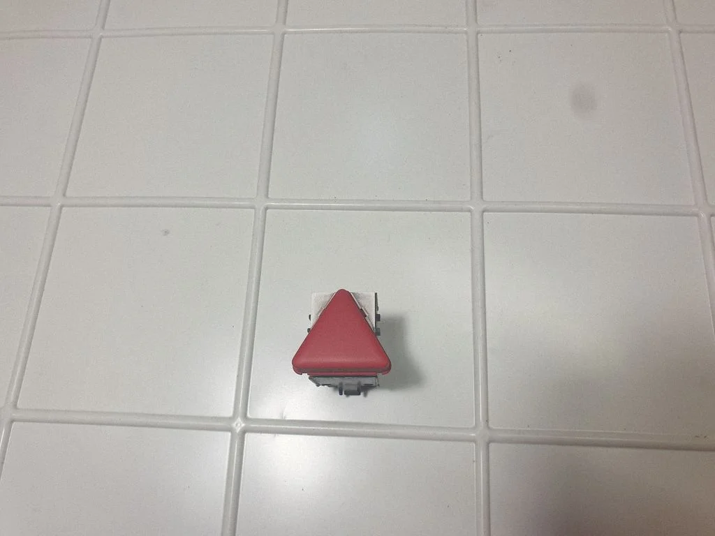 Hazard light switch 1K0953509A