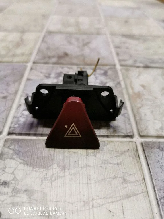 Hazard light switch PA66CGB15