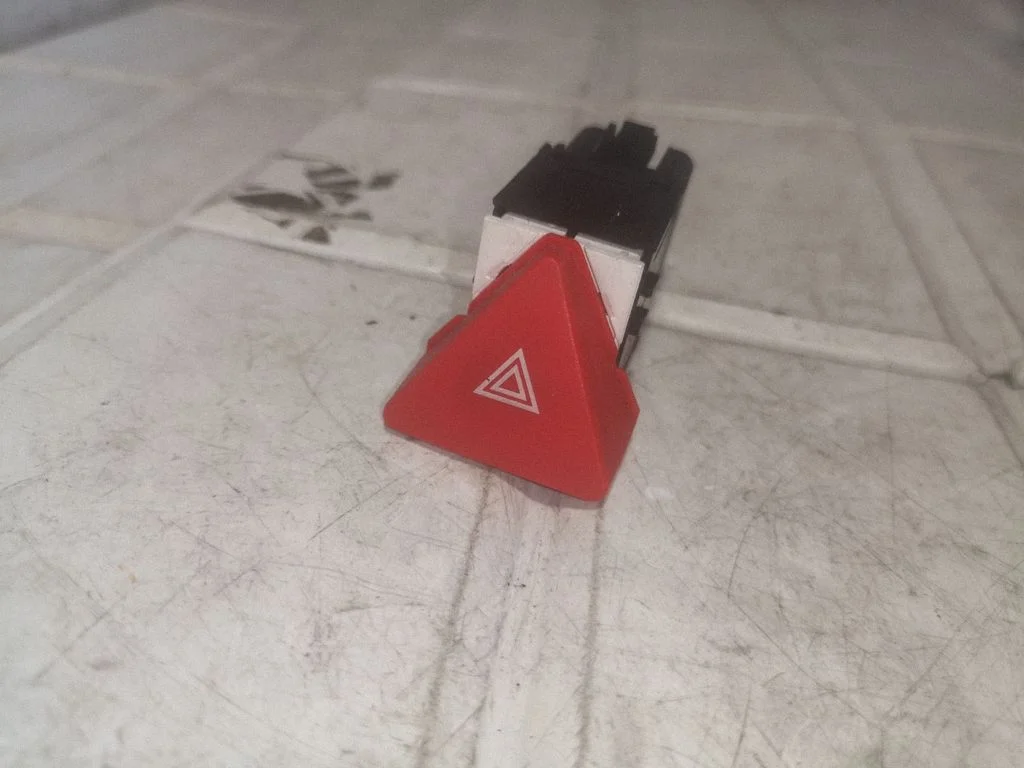 Hazard light switch 1T0953509