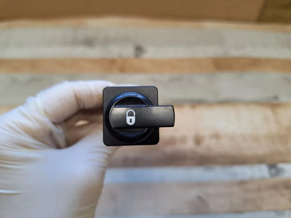 Central locking switch button – Citroen C4 I (2004-2010)