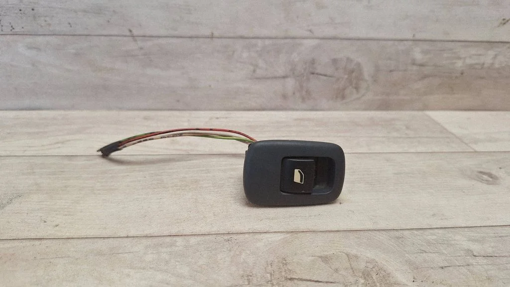Electric window control switch 53269765