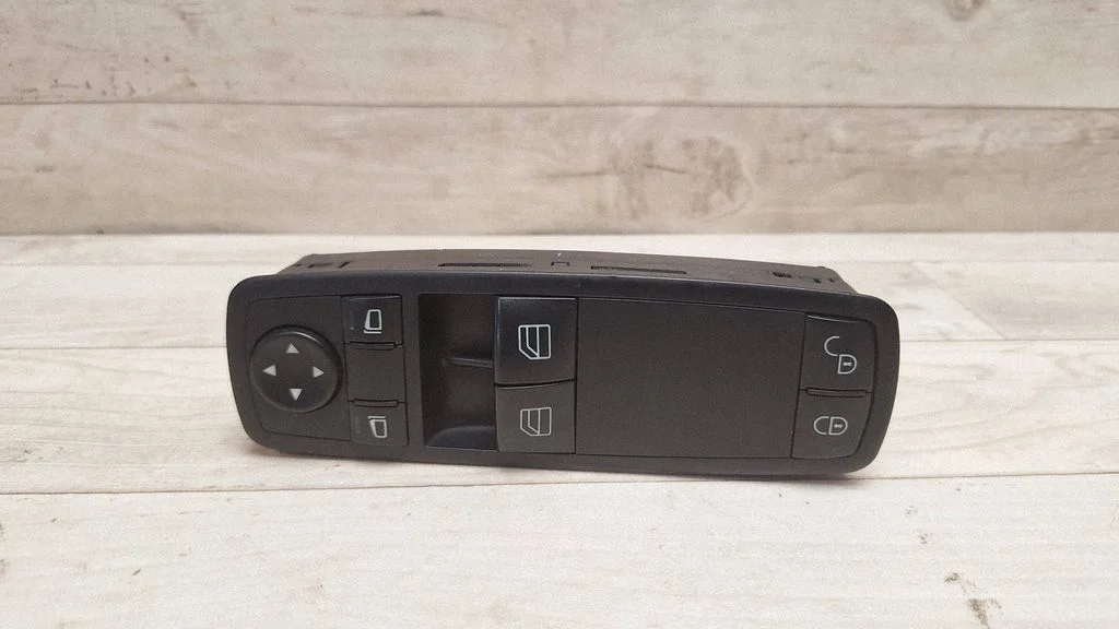 Electric window control switch – Mercedes-Benz A-Class W169 (2004-2012)