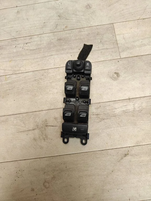 Przełącznik szyb elektrycznych 30773269