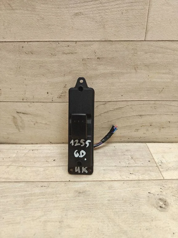 Elektriaknate lüliti 03123121