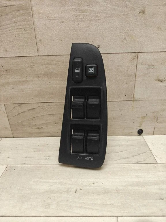 Electric window control switch 8482005100