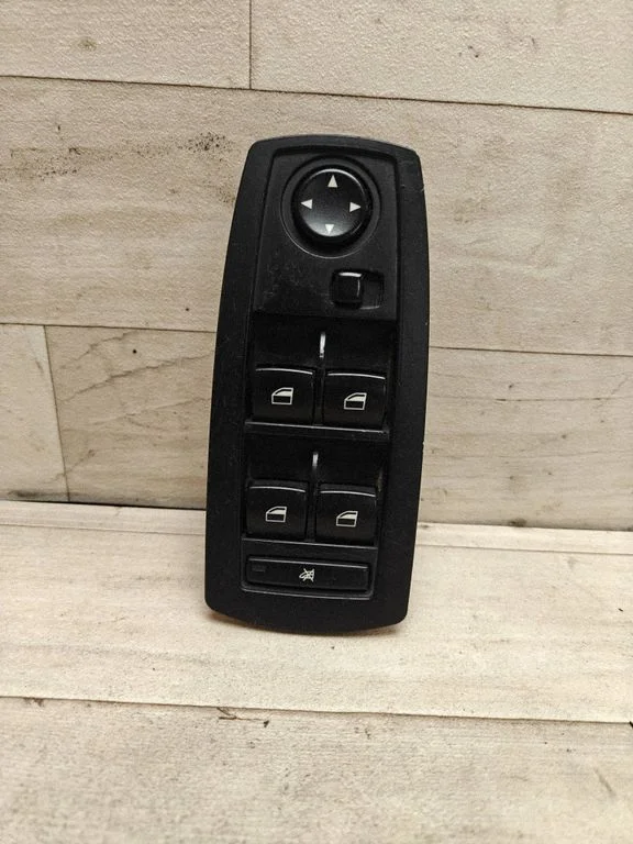 Electric window control switch – BMW X3 E83 (2003-2010)
