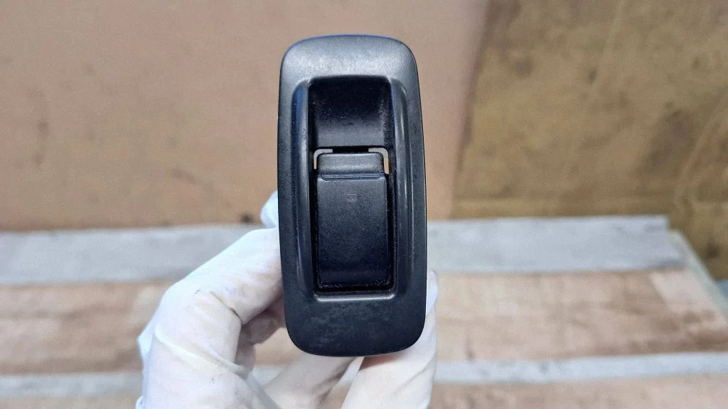 Electric window control switch 54035228