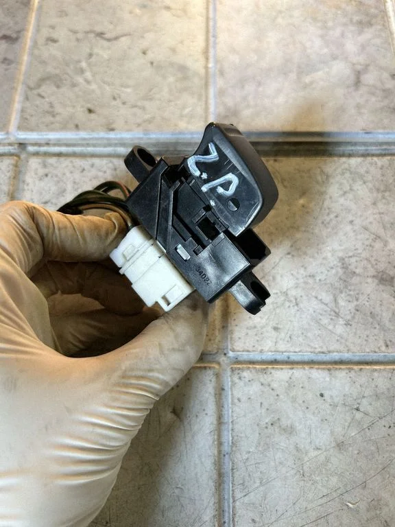 Elektriaknate lüliti 3402Z
