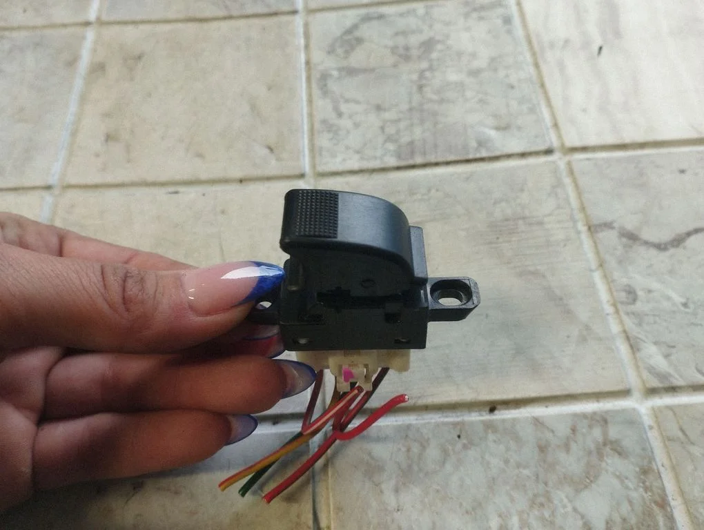 Electric window control switch 3583U30