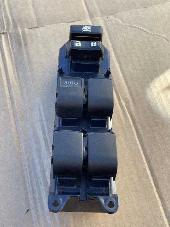 Electric window control switch 515203