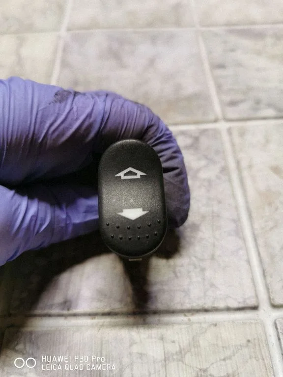 Elektriaknate lüliti 14529