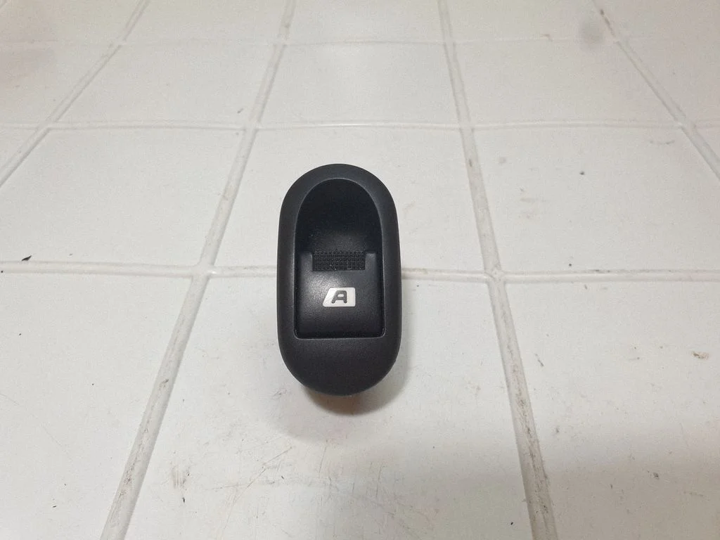 Electric window control switch 27668