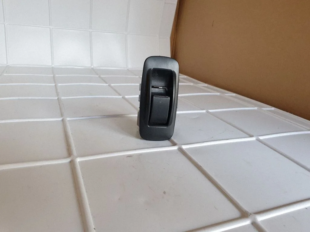 Electric window control switch 54035228