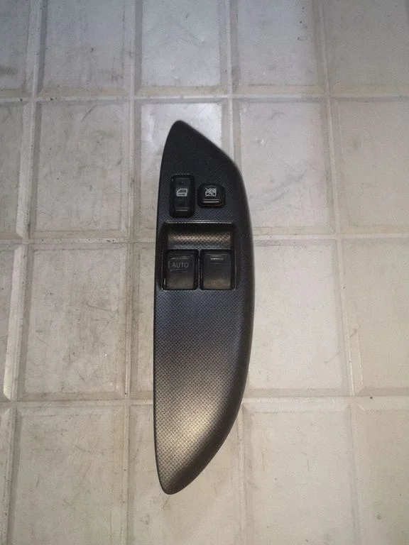 Elektriaknate lüliti – Toyota Yaris Verso (1999-2005)