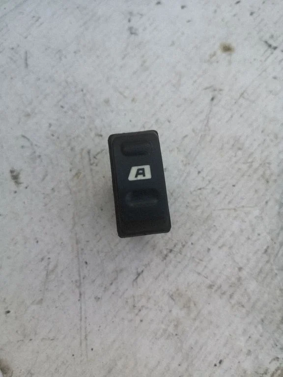 Elektrisko logu slēdzis 22681