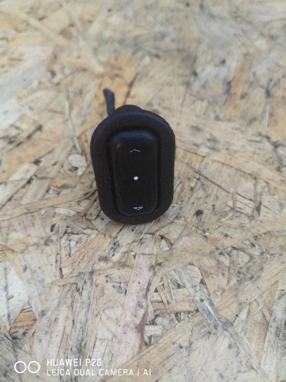Elektriaknate lüliti 13363100