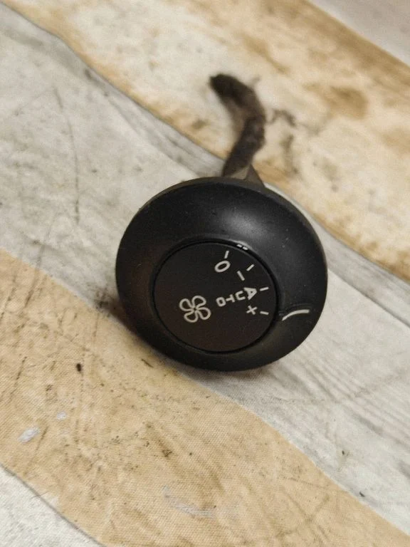 Other switches/knobs/shifts 1495745077