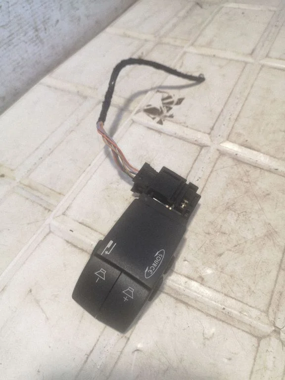 Multifunctional control switch/knob – Renault Laguna II (2001-2007)