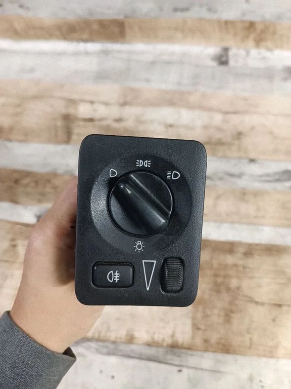 Light switch – Saab 9-5 (2006-2010)