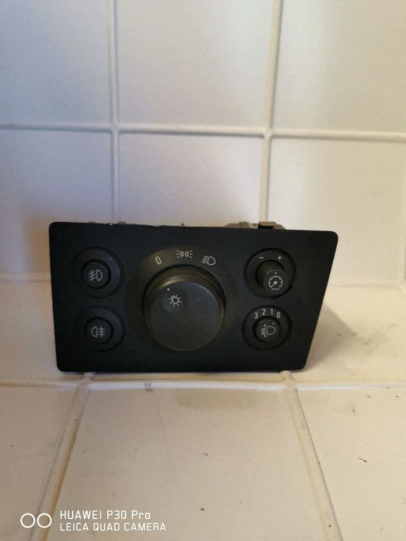 Light switch – Opel Zafira C (2011-2019)